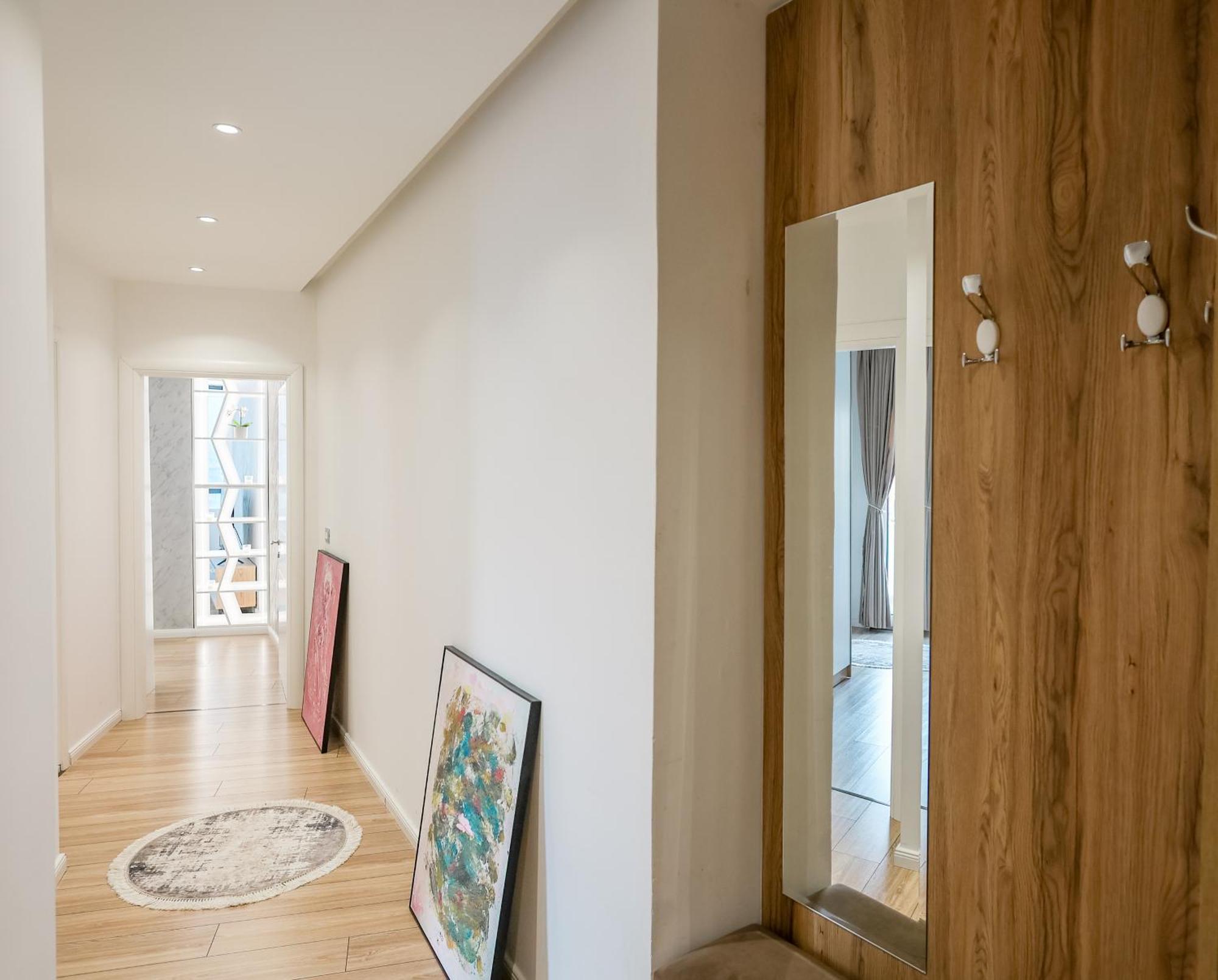 Premium Apartment In The Center ティラナ エクステリア 写真