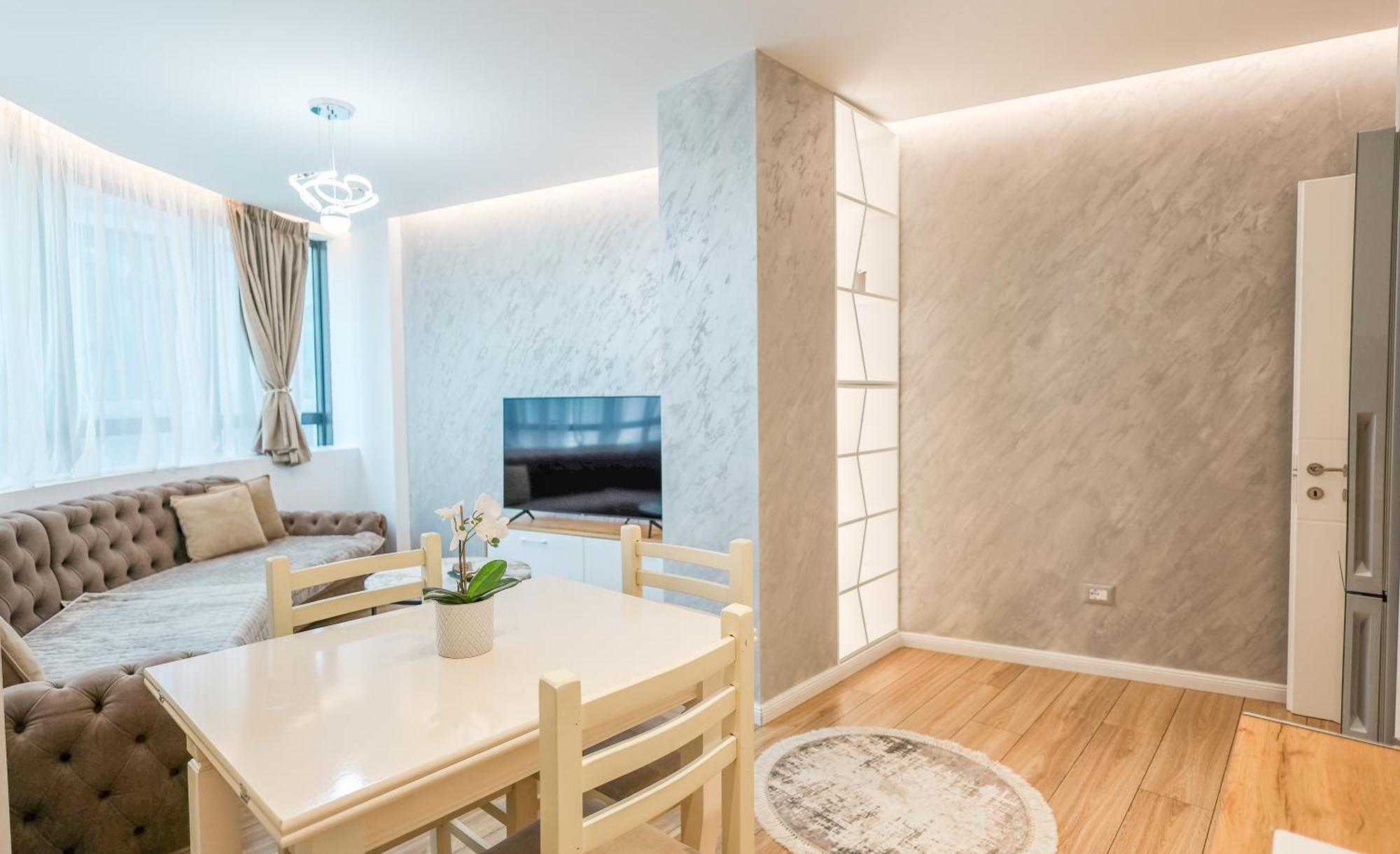 Premium Apartment In The Center ティラナ エクステリア 写真